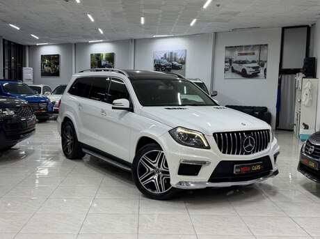 Mercedes GL 550 4MATIC