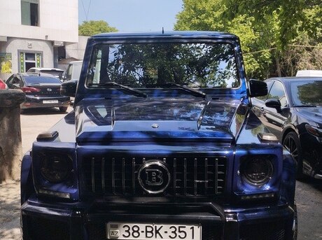 Mercedes G 500