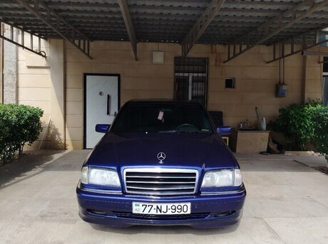 Mercedes C 280