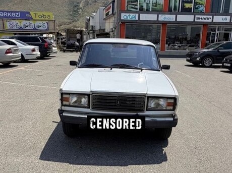 LADA (VAZ) 2104