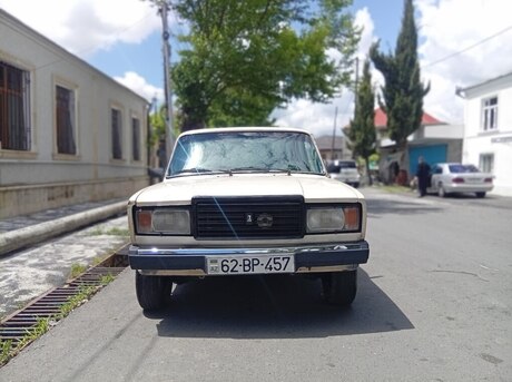 LADA (VAZ) 2107
