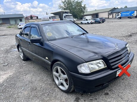 Mercedes C 220