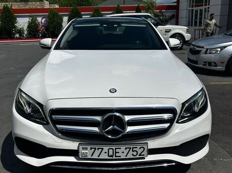 Mercedes E 300