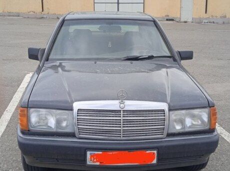 Mercedes 190