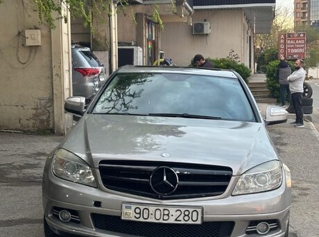 Mercedes C 220