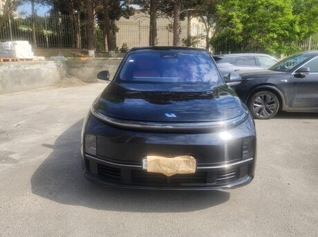 Li Auto L7