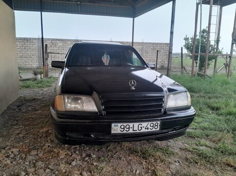 Mercedes C 180