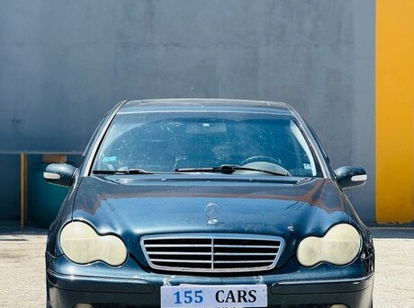 Mercedes C 240