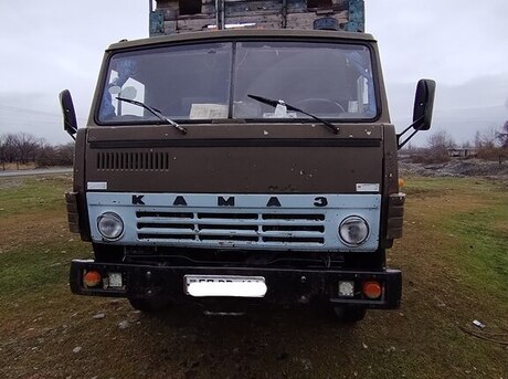 KamAz 53212