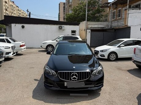 Mercedes E 300