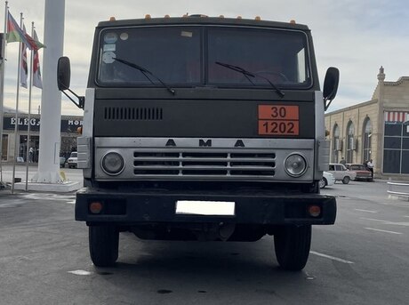 KamAz 53212