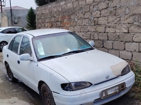 Hyundai Accent