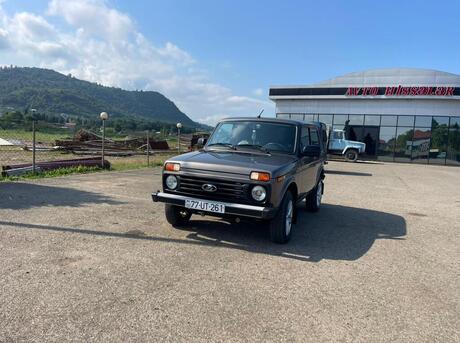 LADA (VAZ) Niva