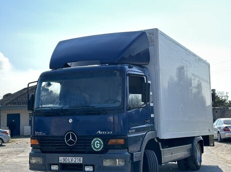Mercedes Atego 1215