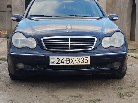 Mercedes C 180