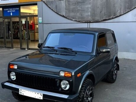 LADA (VAZ) Niva