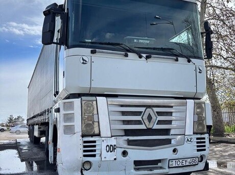 Renault Magnum