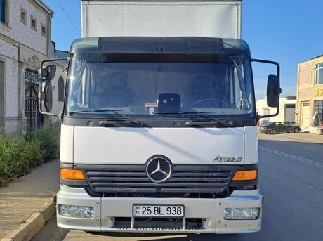 Mercedes Atego 1218
