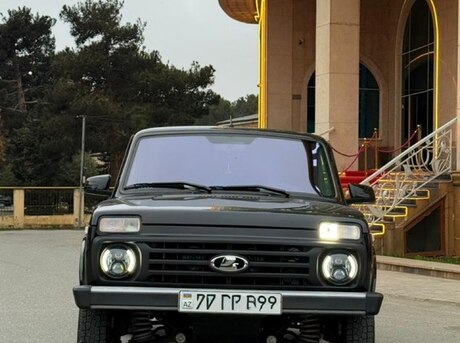 LADA (VAZ) Niva