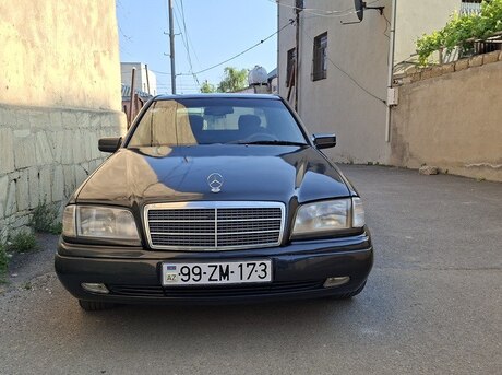 Mercedes C 220