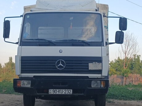Mercedes Atego 814