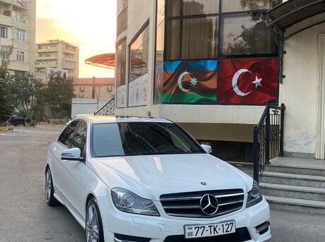 Mercedes C 250