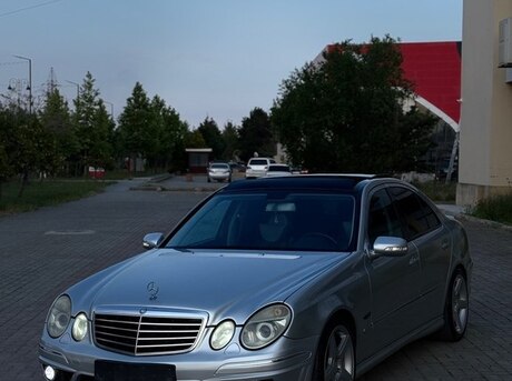 Mercedes E 320
