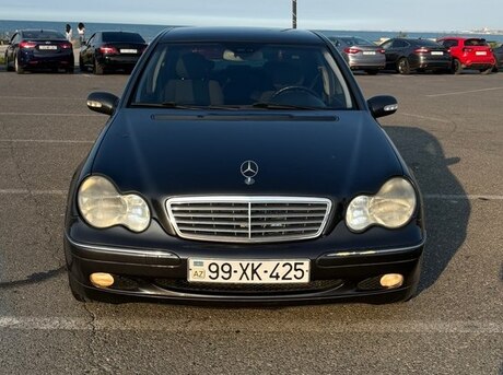 Mercedes C 240