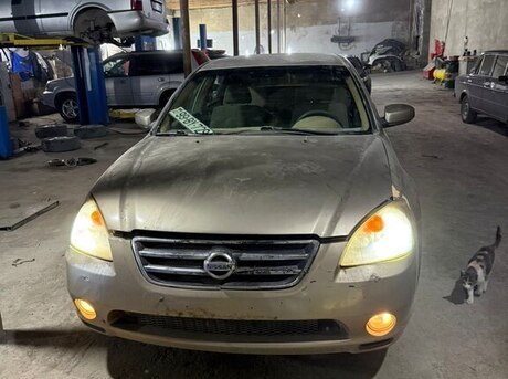 Nissan Altima
