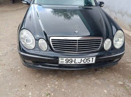 Mercedes E 270