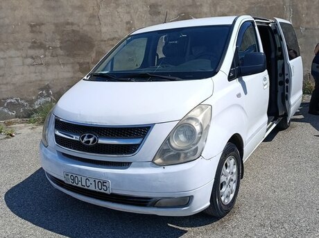 Hyundai H-1
