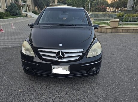 Mercedes B 170