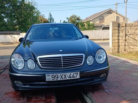 Mercedes E 270