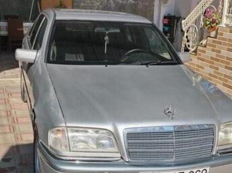 Mercedes C 220