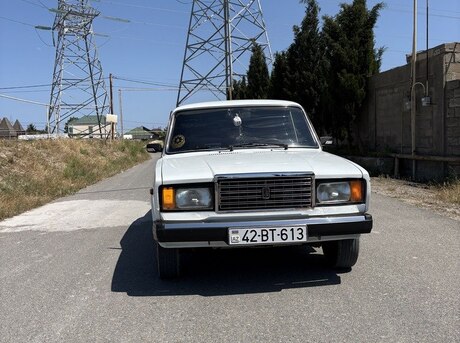 LADA (VAZ) 2107