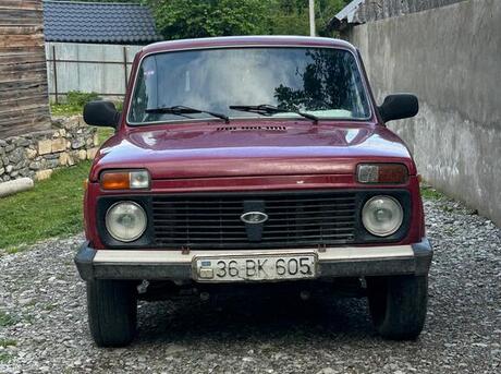 LADA (VAZ) Niva