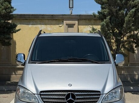 Mercedes Viano