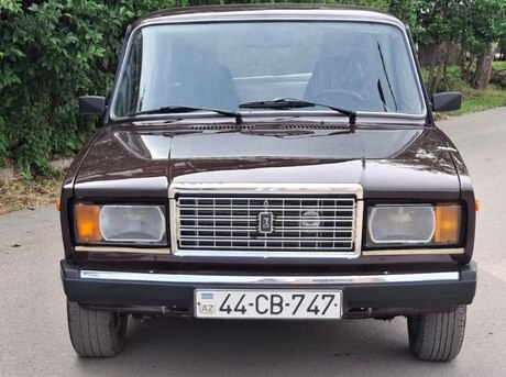 LADA (VAZ) 2107