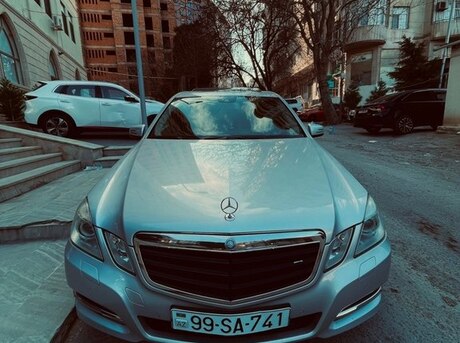 Mercedes E 250