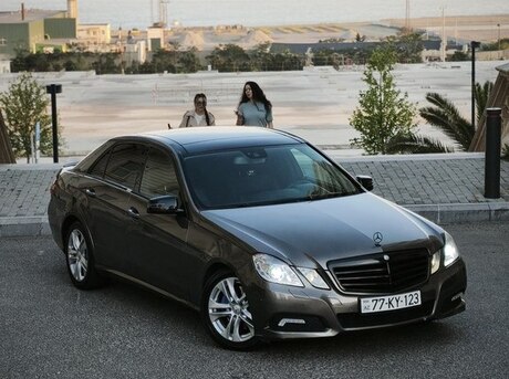Mercedes E 350