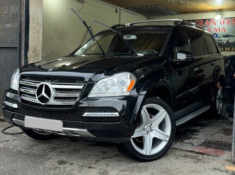 Mercedes GL 550 4MATIC