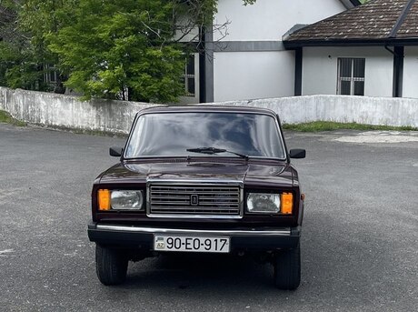 LADA (VAZ) 2107
