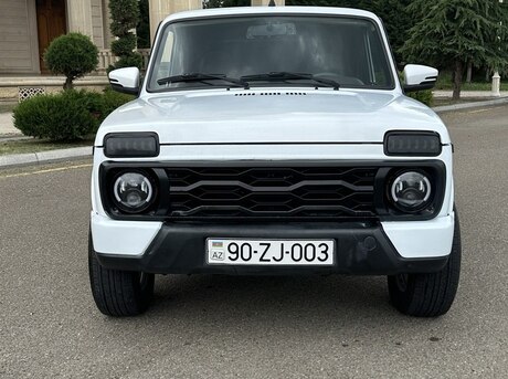 LADA (VAZ) Niva