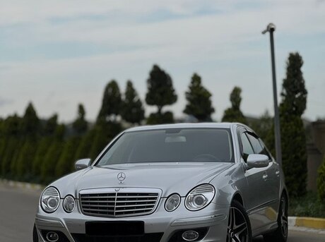Mercedes E 280