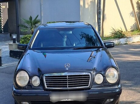 Mercedes E 280