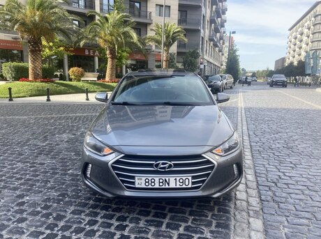 Hyundai Elantra