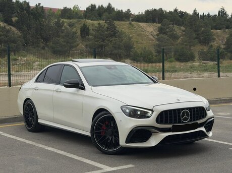 Mercedes E 300