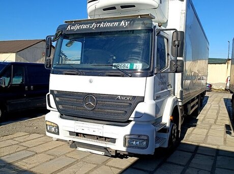 Mercedes Axor 1829