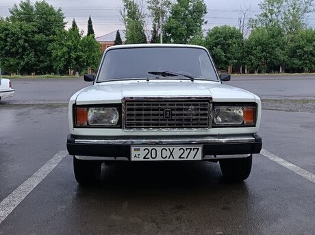 LADA (VAZ) 2107