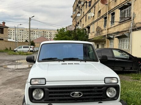 LADA (VAZ) Niva